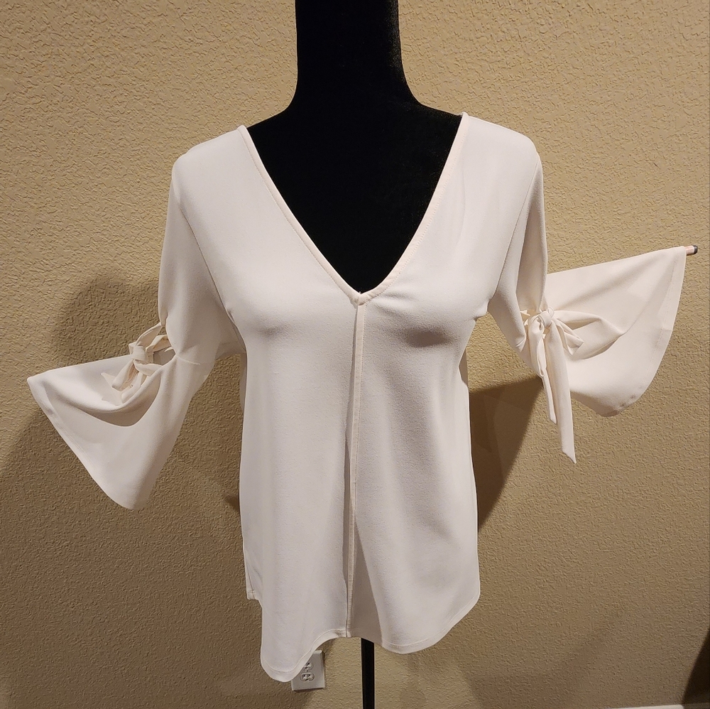 Ann Taylor Blouse with bell sleeves - Winter White - Size Large